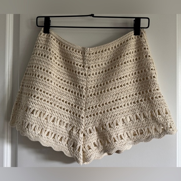 H&M Women's High Waist Cream Crochet Shorts - Picture 7 of 8